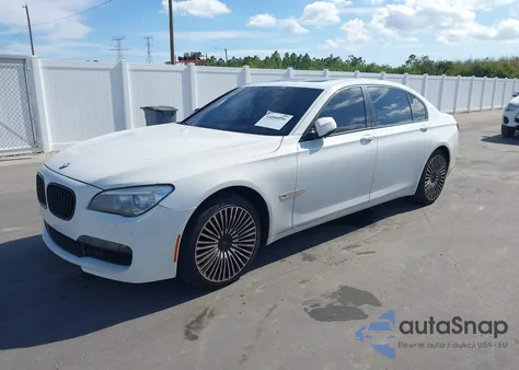 2014 BMW Alpina B7 z USA, uszkodzony, nr VIN WBAYE8C52ED136475